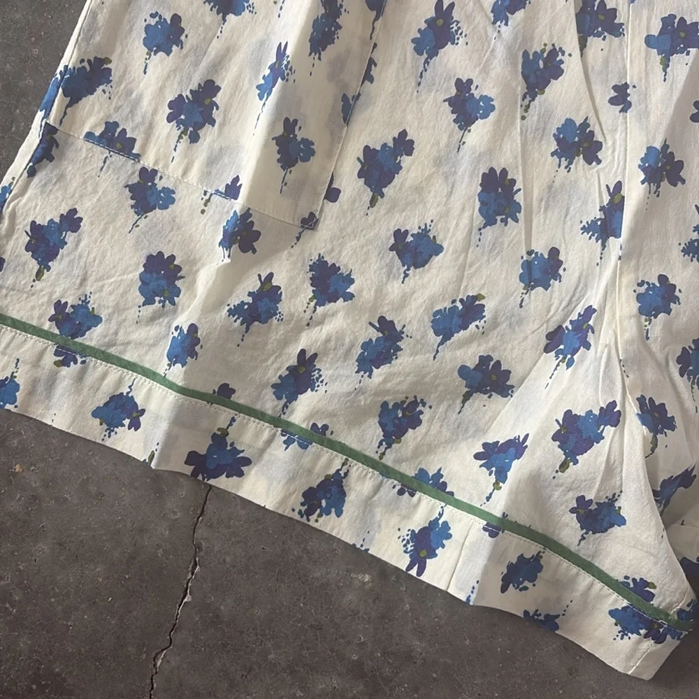 THE GREAT. Flutter sleeve sleep top and the square pajama short - Picture 7 of 8